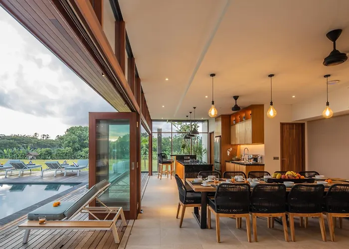 Stunning 6 Bedroom Villa With Breathtaking Scenery チャングー