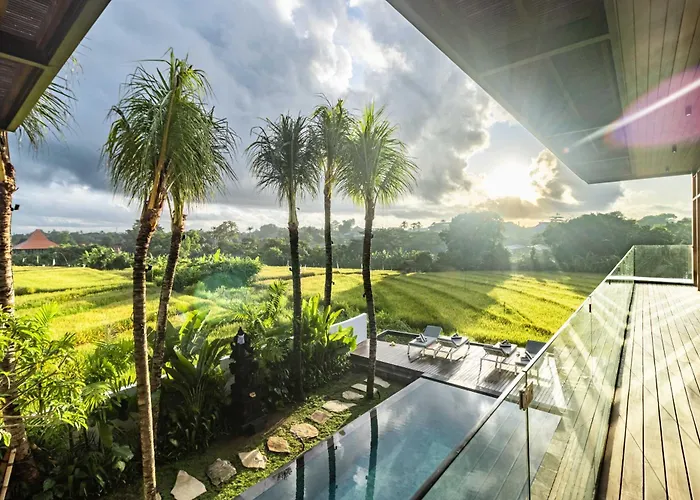 Stunning 6 Bedroom Villa With Breathtaking Scenery * チャングー