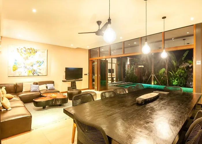 Stunning 6 Bedroom Villa With Breathtaking Scenery チャングー