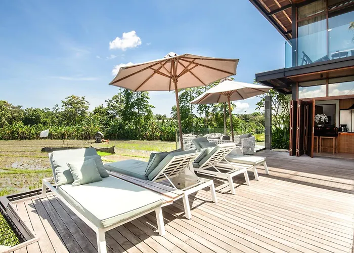 Stunning 6 Bedroom Villa With Breathtaking Scenery * チャングー